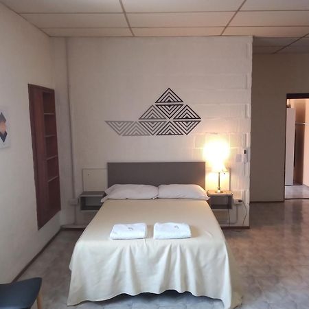 Atenea Departamentos Temporarios Villa María Extérieur photo